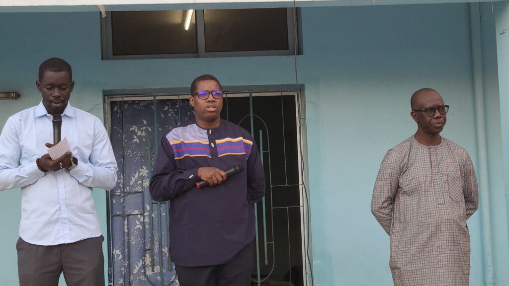 l'équipe pédagogique qui dirige la prière