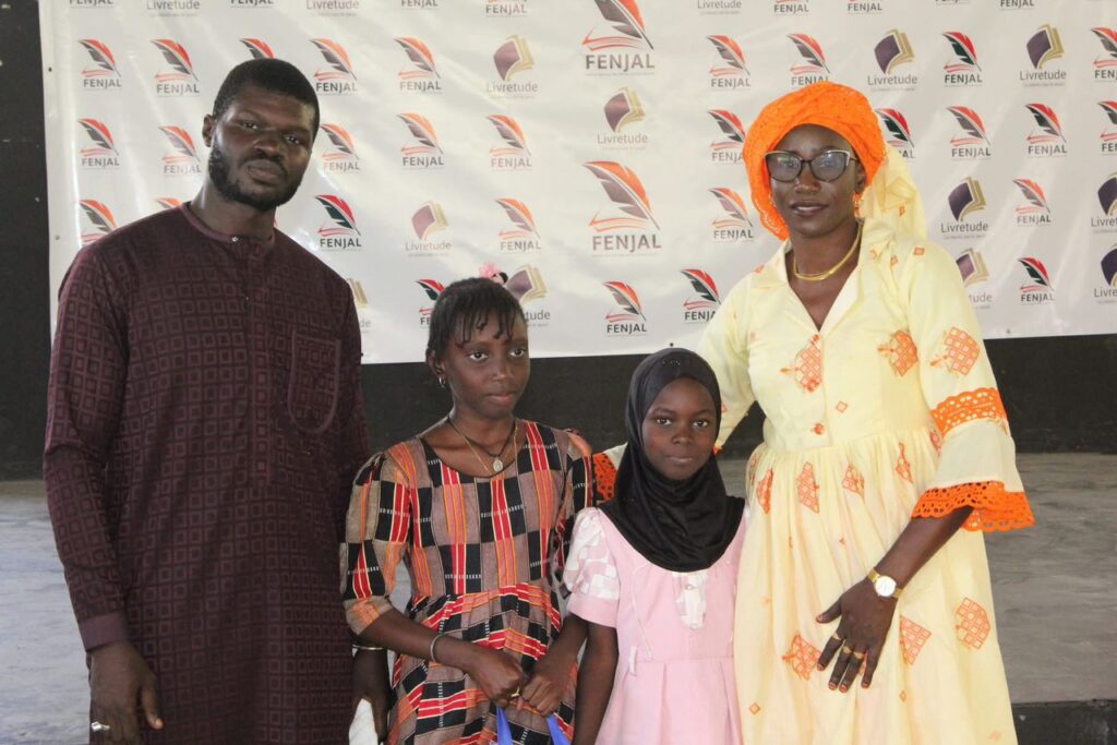 Participantes et encadreurs école partenaire